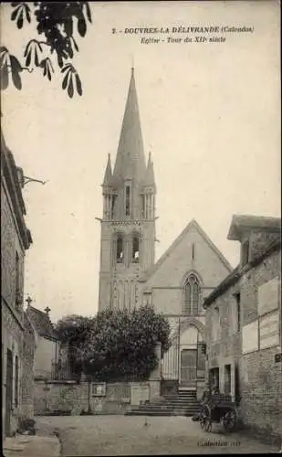 Ak Douvres la Délivrande Calvados, Eglise, Tour