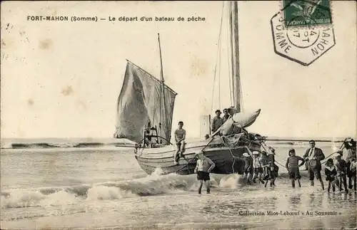 Ak Fort Mahon Plage Somme, Depart d'un bateau de peche