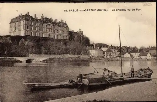 Ak Sablé sur Sarthe, Le Chateau vu du Port