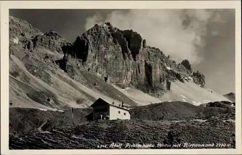 Ak Grinzens Tirol, Adolf Pichler Hütte mit Riepenwand