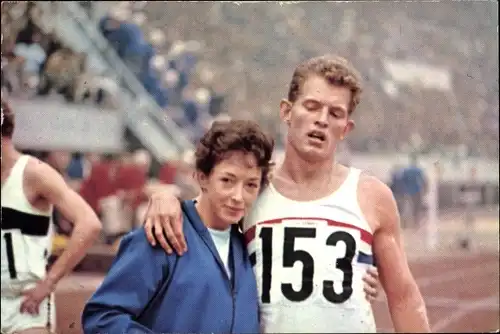 Ak XVIII. Olympische Spiele Tokio 1964, Leichtathletik 4x400m Staffel, Robbie Brightwell, Ann Packer