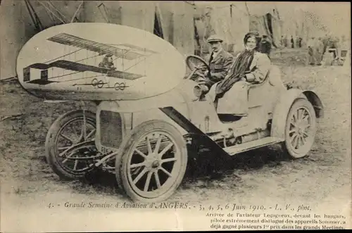 Ak Angers Maine et Loire, Aviateur Legagneux, Grande Semaine d'Aviation 1910, Biplan, Auto, Flugzeug