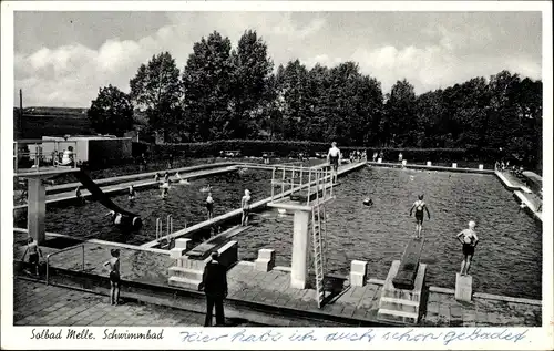 Ak Melle in Niedersachsen, Blick in das belebte Schwimmbad