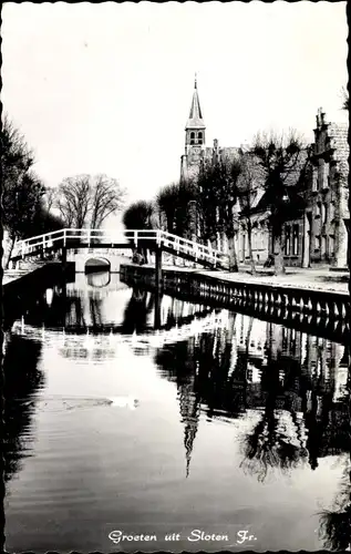 Ak Sloten Friesland Niederlande, Flusspartie, Brücke