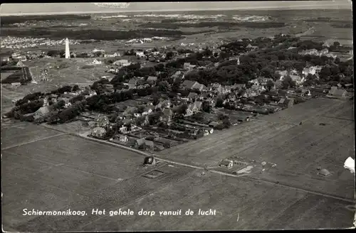 Ak Schiermonnikoog Friesland Niederlande, Het gehele dorp vanuit de lucht