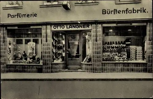 Foto Bolesławiec Bunzlau Schlesien, Parfümerie, Bürstenfabrik, Schaufenster, Oberstraße