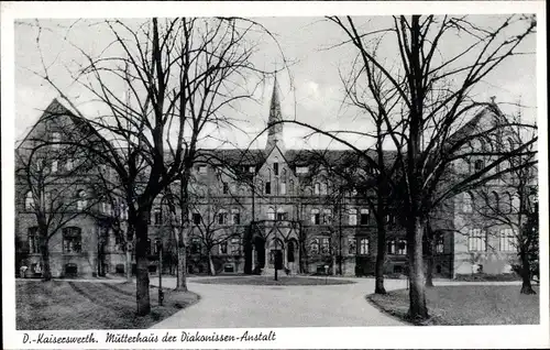 Ak Kaiserswerth Düsseldorf am Rhein, Diakonissenanstalt, Mutterhaus Frontalansicht