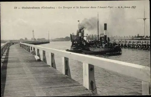 Ak Ouistreham Calvados, La Drague et la Suceuse dans l'Avant Port