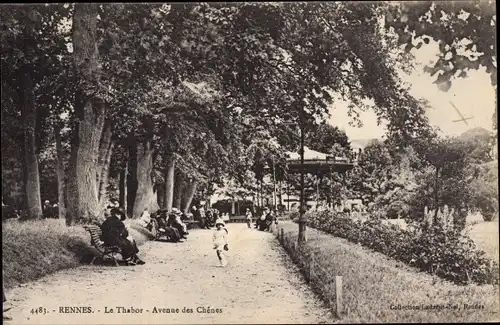 Ak Rennes Ille et Vilaine, Avenue des chênes, Pavillon