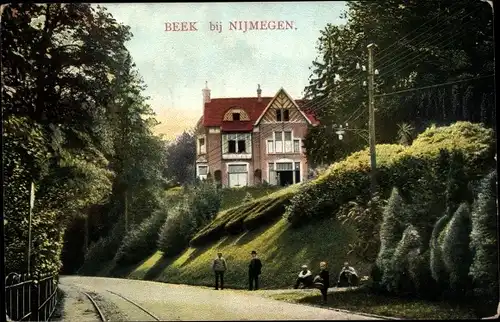 Ak Beek Gelderland, Ortsansicht, Villa, Gleise, Wald