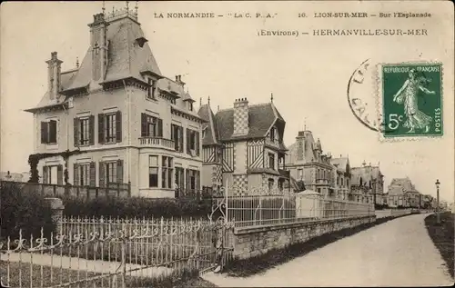 Ak Hermanville sur Mer Calvados, Sur l'Esplanade, Villas