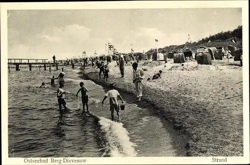 Ak Dziwnów Berg Dievenow in Pommern, Strand, Kinder