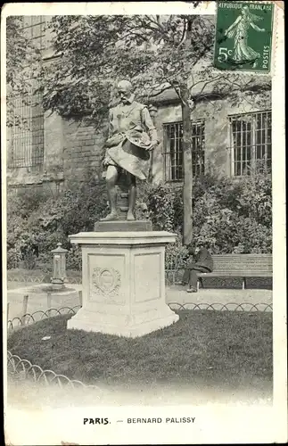 Ak Paris VI, Square Félix-Desruelles, Statue de Bernard Palissy