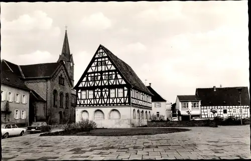 Ak Schifferstadt in der Pfalz, Alter Marktplatz, St. Aloysius Kirche