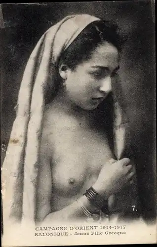 Ak Saloniki Griechenland, Jeune Fille Grecque, barbusiges Mädchen