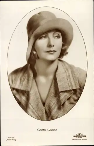 Ak Schauspielerin Greta Garbo, Portrait, Hut