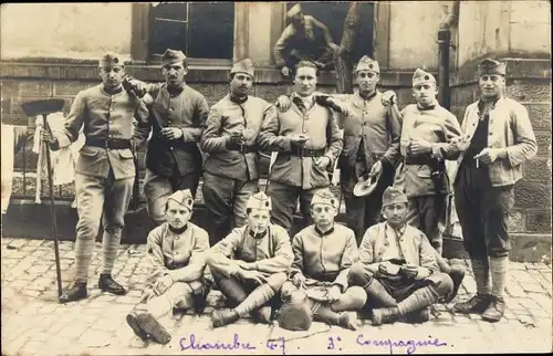 Foto Ak Französische Soldaten, 1. WK, Dritte Republik, Gruppenbild