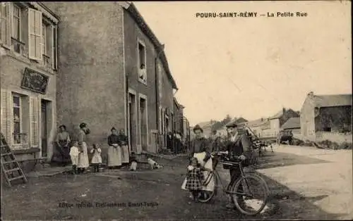 Ak Pouru Saint Remy Ardennes, La Petite Rue, Radfahrer