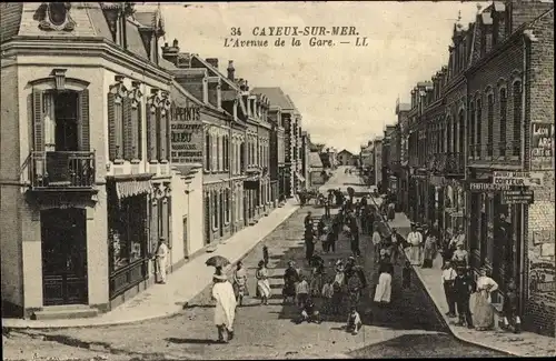 Ak Cayeux sur Mer Somme, avenue de la Gare, Geschäfte