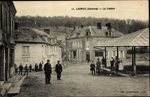 Ak Liomer Amiens Somme, le Centre, Marktplatz