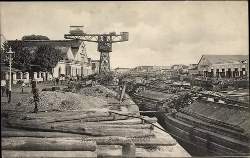 Ak Soerabaja Surabaya Indonesien, Kampong Baroe, Hafenanlagen, Lastkähne