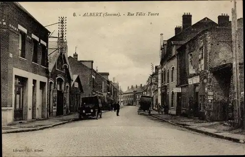 Ak Albert Somme, Rue Félix Faure, Automobil