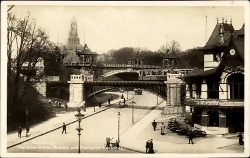 Ak Hamburg St. Pauli, Kersten Miles Brücke u. Bismarck Denkmal