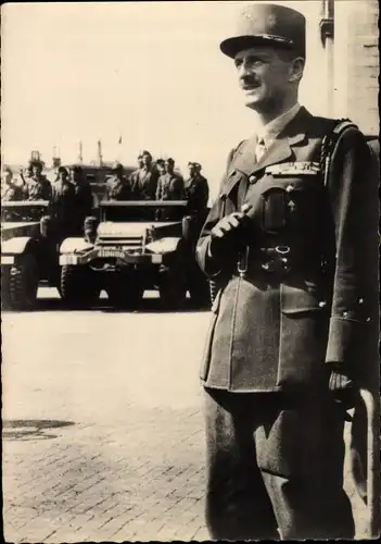 Ak Général Jacques Philippe Leclerc de Hauteclocque, Portrait in Uniform