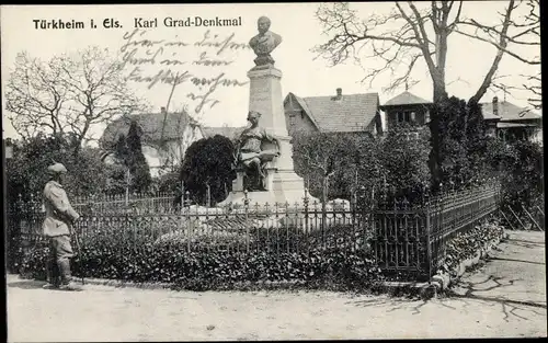 Ak Turckheim Türkheim Elsass Haut Rhin, Karl Grad Denkmal