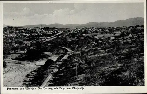Ak Windhoek Windhuk Namibia Deutsch Südwestafrika, Panorama, Bahn von Okahandja
