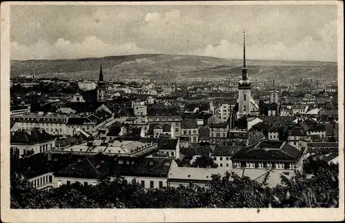 Ak Brno Brünn Südmähren, Gesamtansicht der Ortschaft, Türme