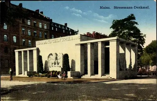 Ak Mainz, Stresemann Denkmal