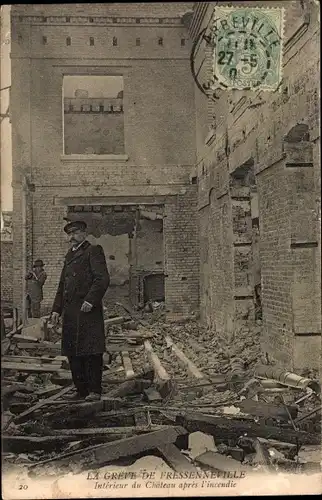 Ak Fressenneville Somme, Intérieur du Château après l'incendie