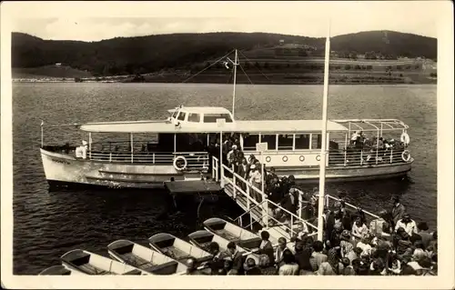 Ak Brno Brünn Südmähren, Passagierschiff am Anleger