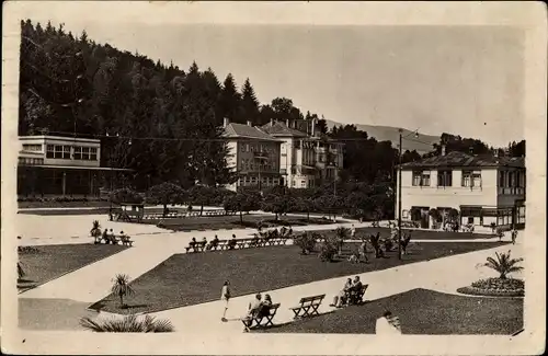 Ak Lazne Luhačovice Bad Luhatschowitz Region Zlin, Kurhäuser, Kurplatz