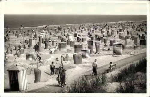 Foto Ak Norderney in Ostfriesland, Badestrand, Strandkörbe