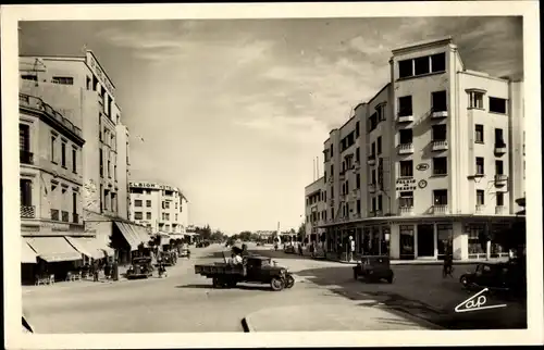 Ak Meknès Marokko, Boulevard Lyautey, LKW