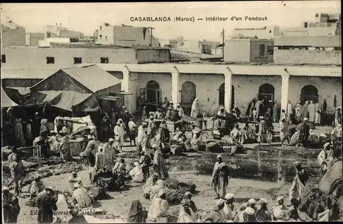 Ak Casablanca Marokko, Interieur d'un Fondouk, Maghreb