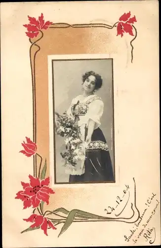 Präge Passepartout Foto Ak Standportrait einer Frau mit Blumen