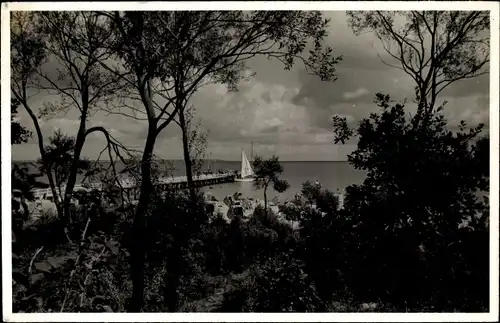 Foto Ostseebad Timmendorfer Strand, Blick auf die Landungsbrücke