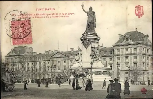 Ak Paris III, Place de la Republique, Caserne du Chateau d'Eau, Statue