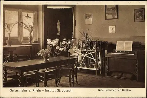 Ak Geisenheim am Rhein Hessen, Institut St. Joseph, Arbeitszimmer der Großen