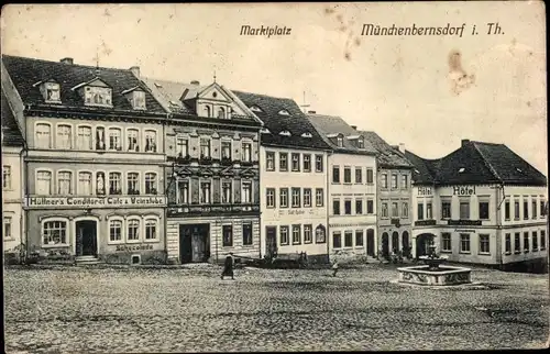 Ak Münchenbernsdorf in Thüringen, Marktplatz, Hüffners Conditorei Café Weinstube, Hotel