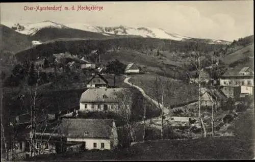 Ak Jagniątków Ober Agnetendorf Hirschberg Riesengebirge Schlesien, Blick auf den Ort mit Hochgebirge