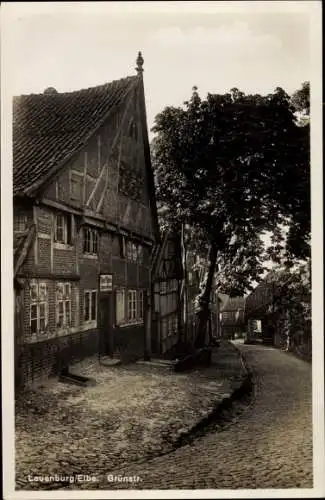 Ak Lauenburg an der Elbe, Partie in der Grünstraße, Fachwerkhäuser