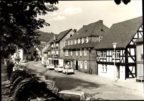 Ak Bad Berleburg Nordrhein Westfalen, Blick in die Parkstraße, Fachwerkhaus, Autos