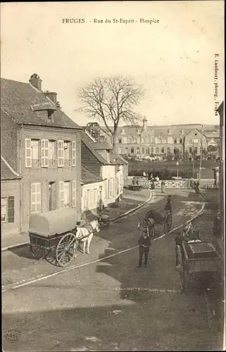 Ak Fruges Pas de Calais, Rue du St. Esprit, Hospice