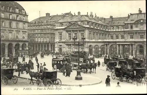 Ak Paris, Place du Palais Royal, Traffic, Metro