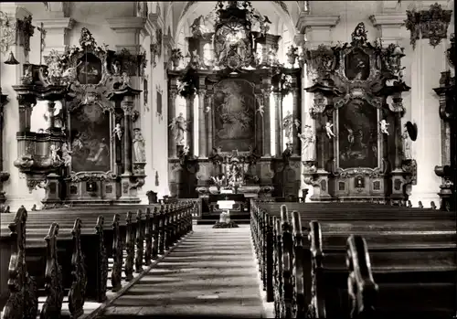 Ak Rottweil am Neckar, Evangelische Kirche, Hauptschiff, Blick zum Altar