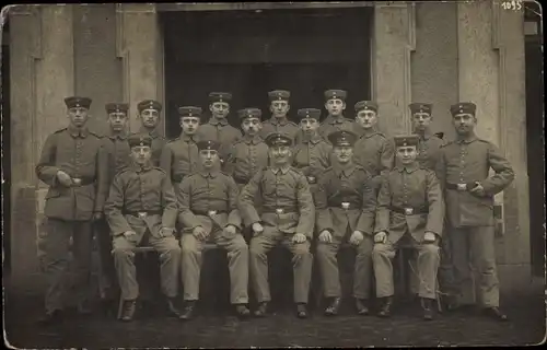Foto Ak Deutsche Soldaten in Uniform, Koblenz 1915